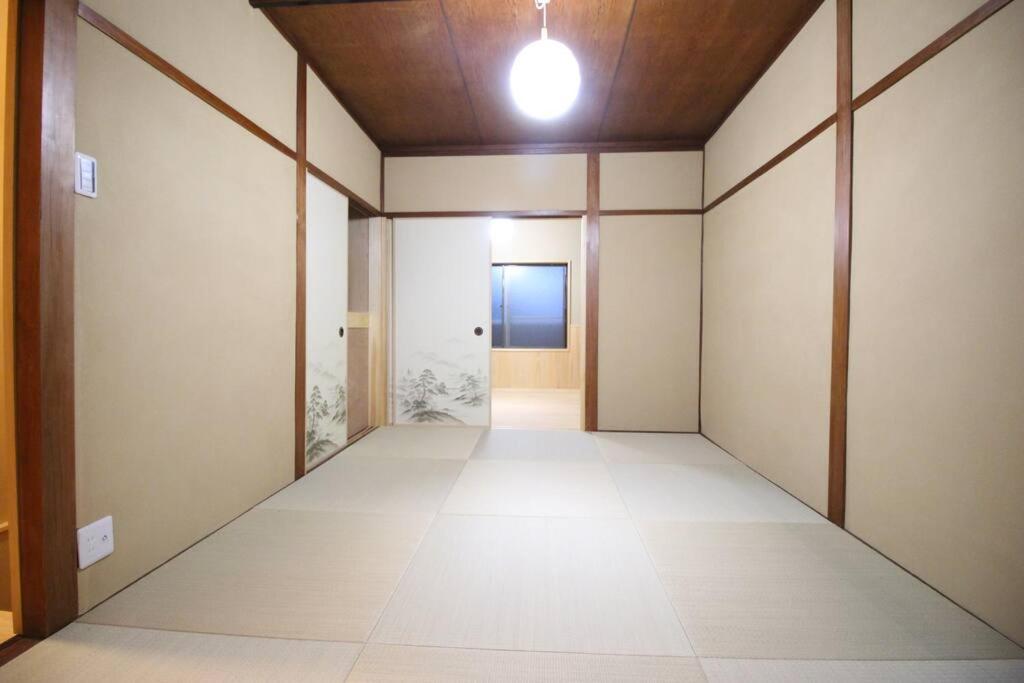～Fushimi Inari～露天風呂付の一棟貸切のゲストハウス Kioto Exterior foto