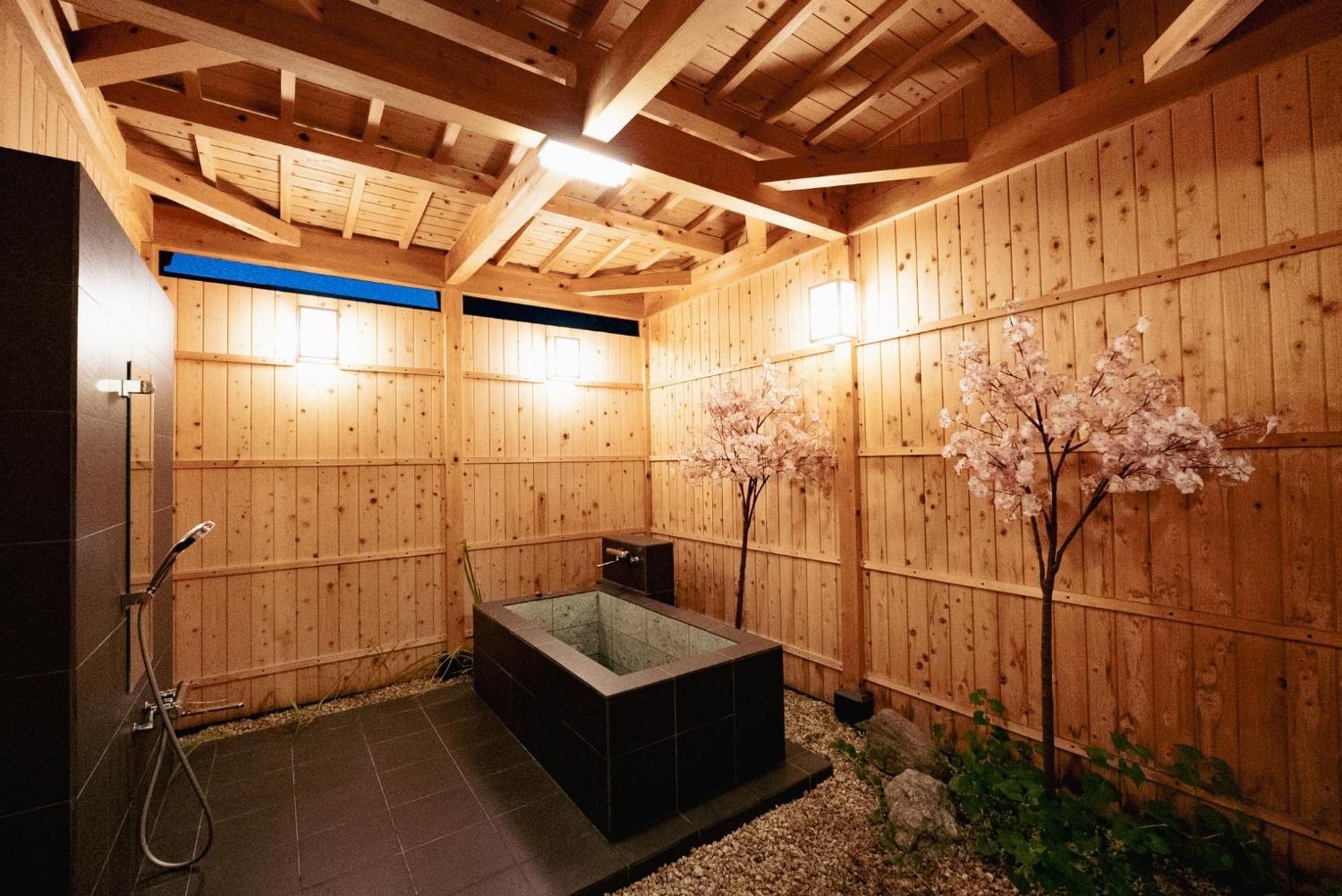 ～Fushimi Inari～露天風呂付の一棟貸切のゲストハウス Kioto Exterior foto